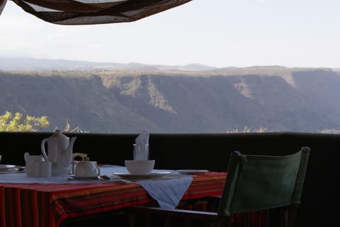 Restaurant/places to eat, Coffee/tea facilities, Dining area