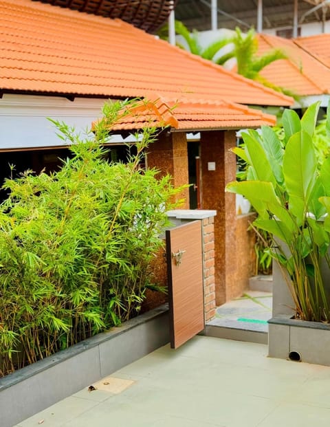 Garden, Garden view