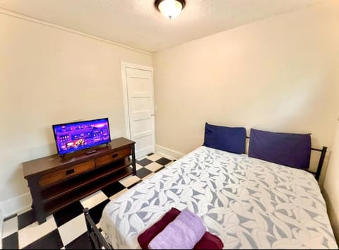 Central Tampa Hot Spot! Vacation rental in Tampa
