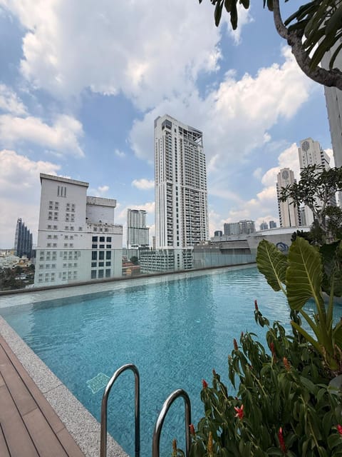 Property building, Day, City view, Pool view, Swimming pool