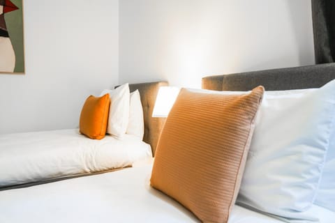 StayAU Newly Luxe 6BR Cradle Mountain with fireplace House in Tasmania