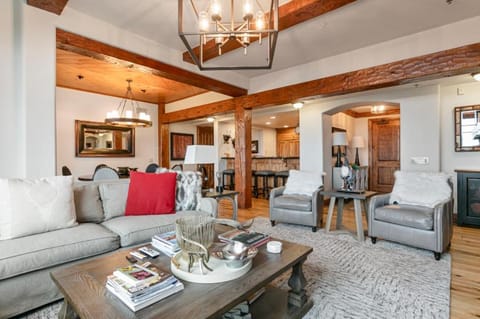 Grand Lodge - 3 Bedroom Deluxe #407 - Ski-in out condo Apartment in Park City
