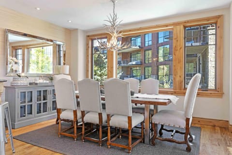 302 - Four Bedroom Silver Strike condo Apartment in Park City