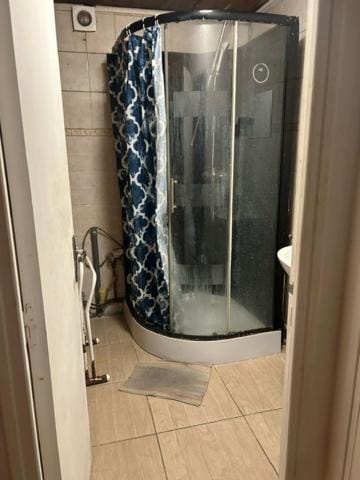 Chambre calme dans une colocation de 5 personnes Bed and Breakfast in Wallonia, Belgium