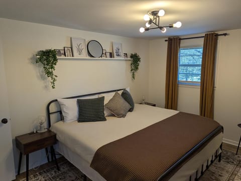 2 Bedrooms with full kitchen in Brownsburg IN House in Indiana