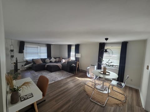 2 Bedrooms with full kitchen in Brownsburg IN House in Indiana