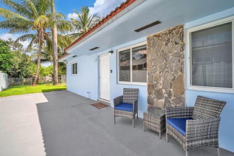 Costerra Miami 2BR House in Miami