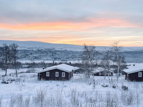 Property building, Natural landscape, Mountain view