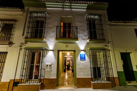 Property building, Facade/entrance