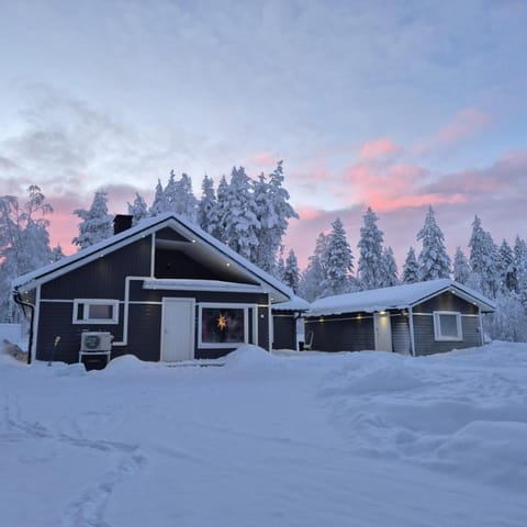 Property building, Natural landscape, Winter