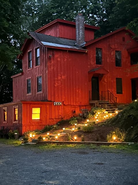 Property building, Night
