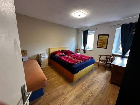 TV and multimedia, Bedroom