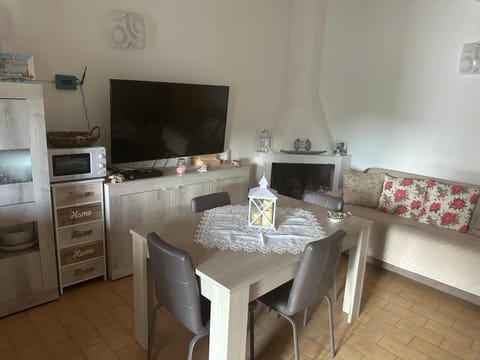 Villa Dea House in Geremeas