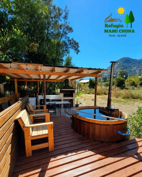 Patio, Day, Natural landscape, Garden view, Mountain view