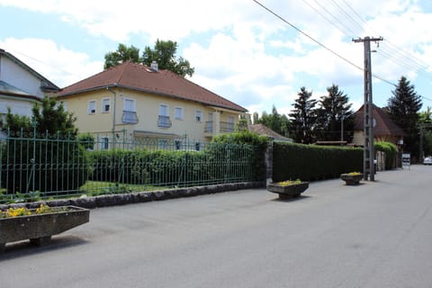 Property building, Street view