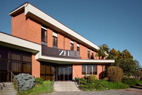 Property building, Lobby or reception