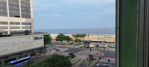 Day, Neighbourhood, Natural landscape, Beach, City view, Sea view, Street view, Location