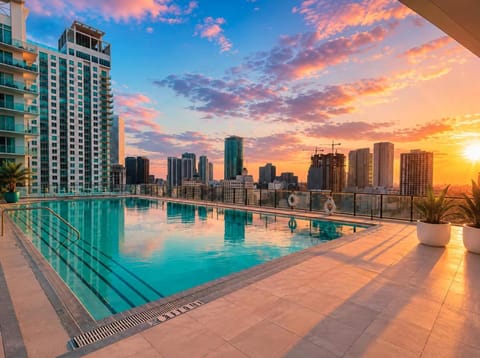 Pool view, Swimming pool