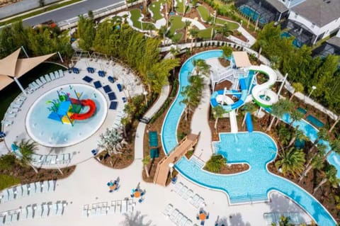 Lavish Resort Home w Private Pool & Spa House in Four Corners