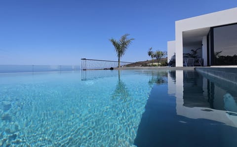 Day, Natural landscape, Pool view, Sea view, Swimming pool, Swimming pool