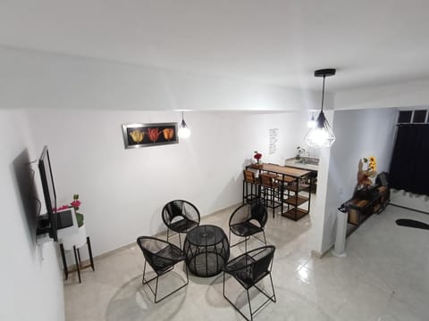 Communal lounge/ TV room, Kitchen or kitchenette, Living room, Seating area