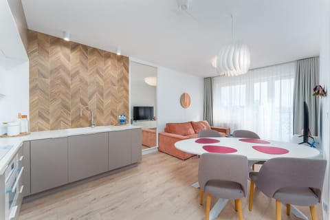 Communal lounge/ TV room, TV and multimedia, Kitchen or kitchenette, Living room, Seating area