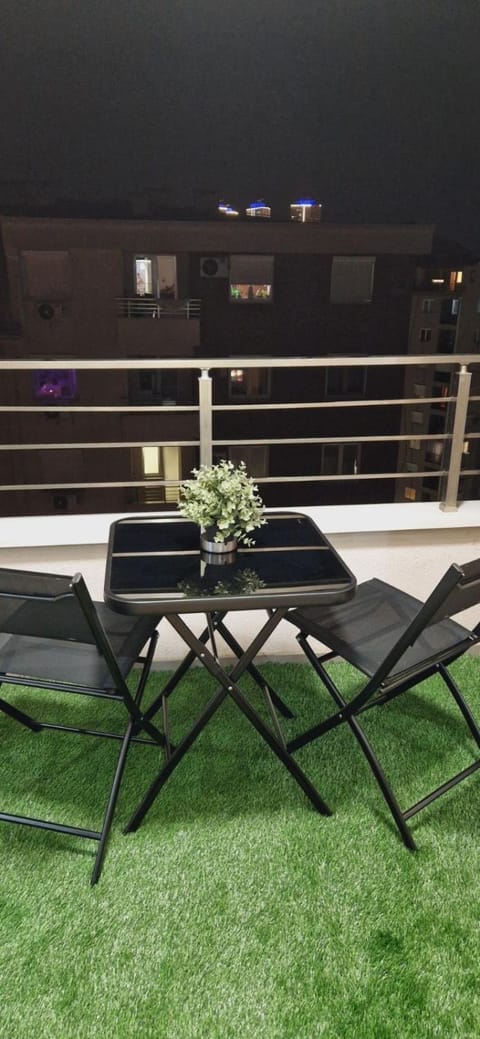 2-Bedroom Sofi Lux Apartment Apartment in Skopje