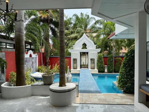 Garden view, Pool view