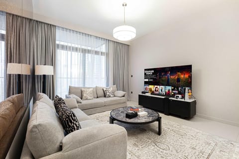 Luxury 4BR Burj Khalifa Dubai Mall Apartment in Dubai