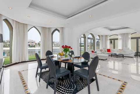 Palm Villa F, Palm Jumeirah - Mint Stay Villa in Dubai