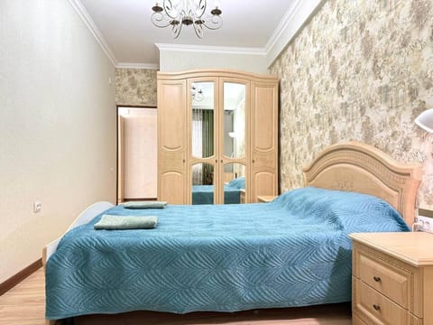 Bed, Bedroom, wardrobe