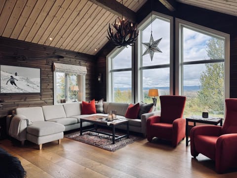 Natural landscape, View (from property/room), View (from property/room), Living room, Seating area