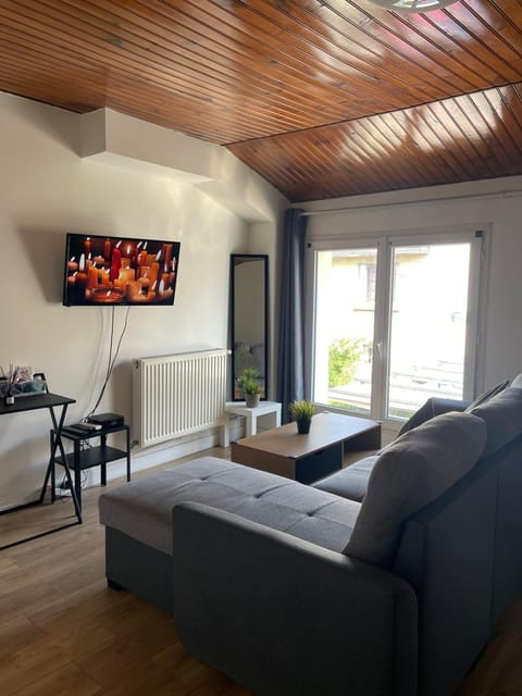 Cozy apartment T1 Apartment in Drancy