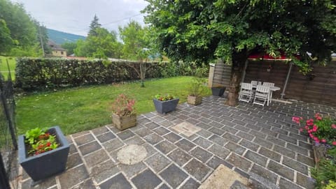 Garden, Garden
