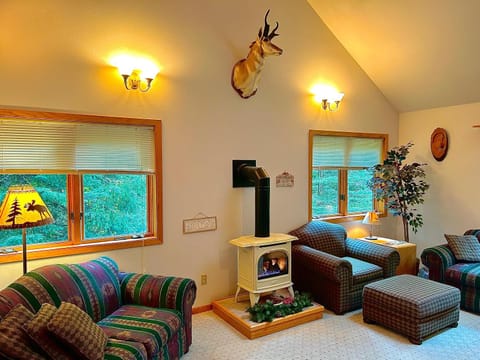 Private Cabin Getaway Cabin in Wisconsin