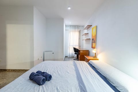 Invalencia - Yecla flat 4 Bdrm & 2 Wc with terrace Apartment in Valencia