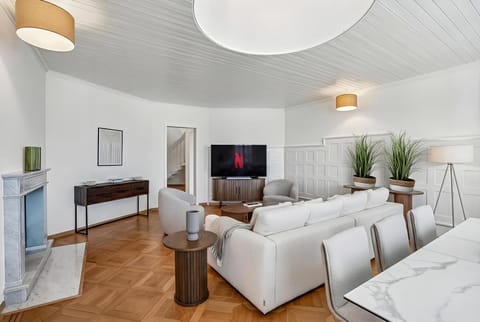 Exclusive feel-good oasis in Art Nouveau style! - Sophia 1 Apartment in Zurich City