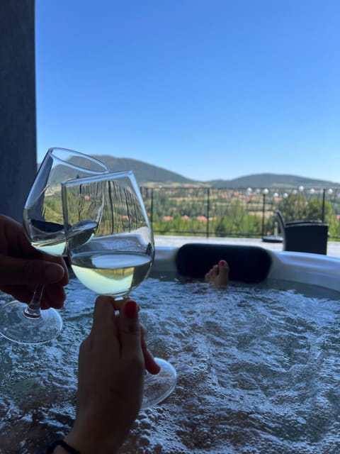 Natural landscape, Hot Tub, Mountain view