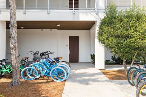 Poolside Paradise House in Inlet Beach