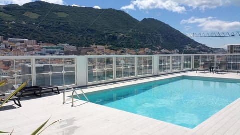 Nearby landmark, Day, Natural landscape, Pool view, Swimming pool, sunbed