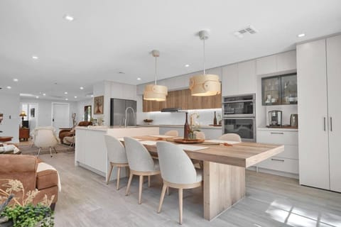 Home Away From Home in Coconut Grove House in Coconut Grove