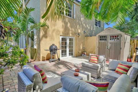 Home Away From Home in Coconut Grove House in Coconut Grove