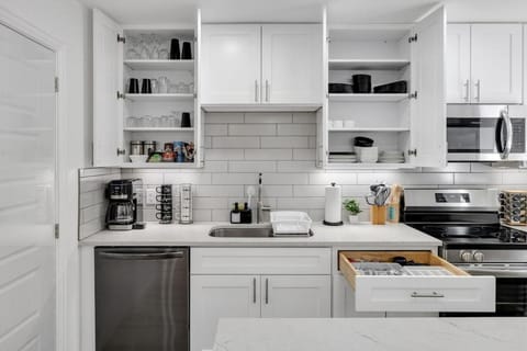 Arlington Entertainment District Home Purple Door House in Arlington