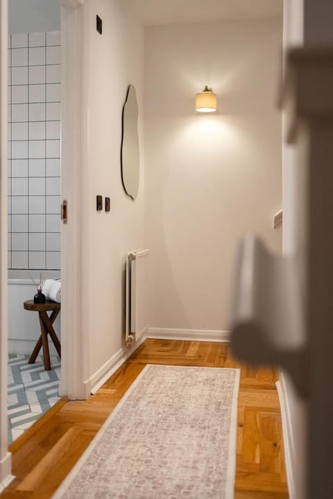 Botanic House - 3BR Home - Private Parking House in Glasgow