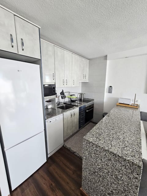 Magnificent one-bedroom apartment with sea view Apartment in Benidorm