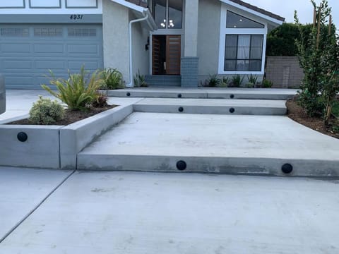 CA2 House SoCal Oasis Newly Renovated Game Room House in La Palma