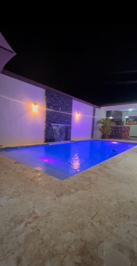 Night, Swimming pool