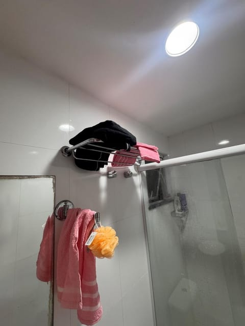 Room accommodates up to 5 complete apartment Apartment in Mangaratiba