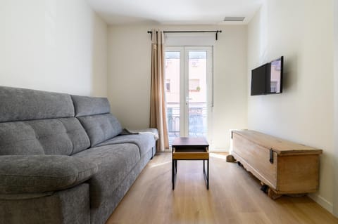 Communal lounge/ TV room, TV and multimedia, Living room