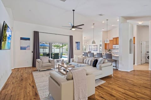 Renovated Heated Pool home with Game room and Bicycles House in Palm Coast